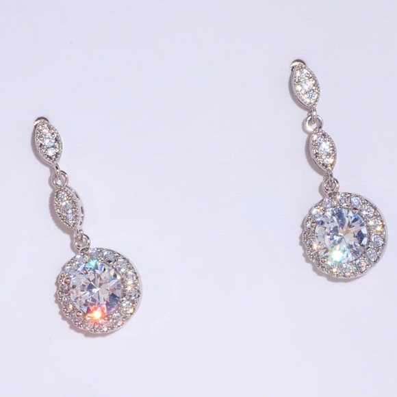Jewelry - Water Drop Earrings AAA+ Zircon Stone  Elegant